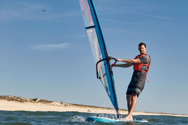 How to Choose the Best Windsurfing Destination Based on Wind Conditions
