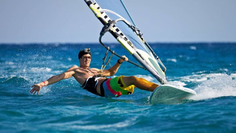 How to Increase Speed and Control While Windsurfing